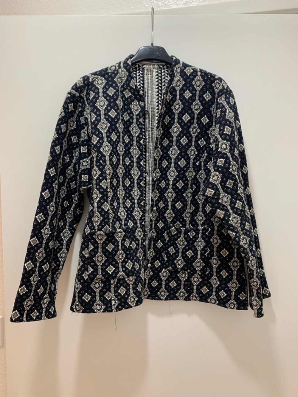 100% Cotton Reversible Black and Cream Patterned Quilted Jacket